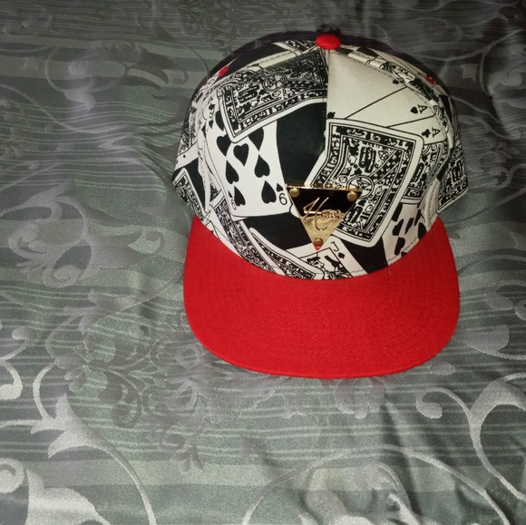 NFL and NBA snapbacks pre-owned still in good cond - Picture 8 of 16